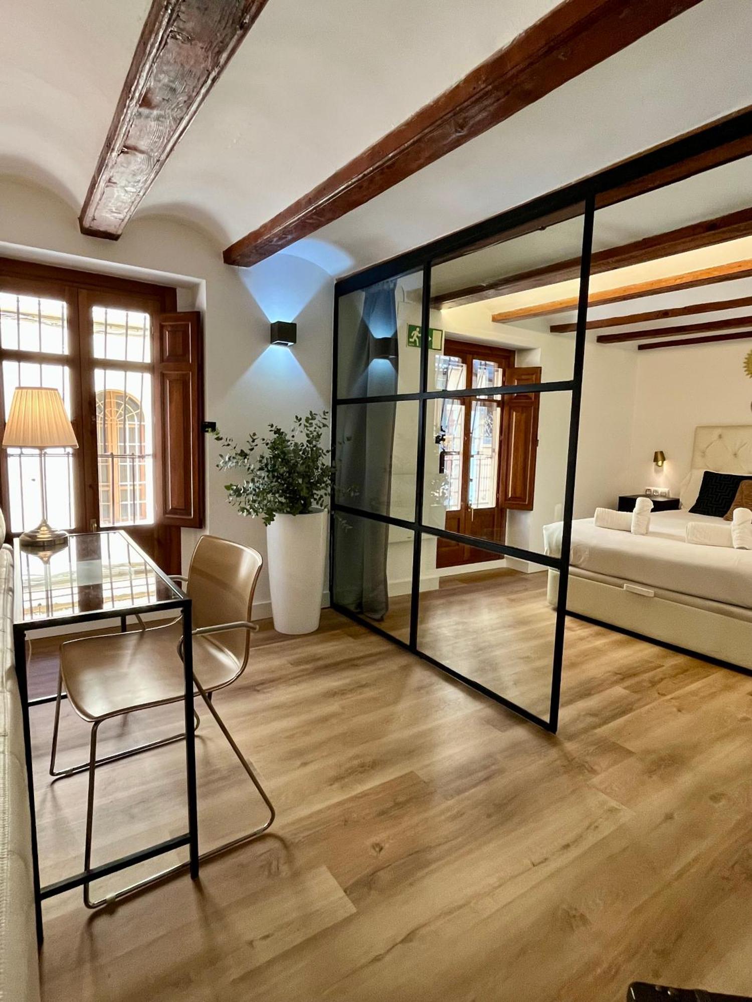 Werentvlc - Encantador Loft Casco Antiguo فالنسيا المظهر الخارجي الصورة